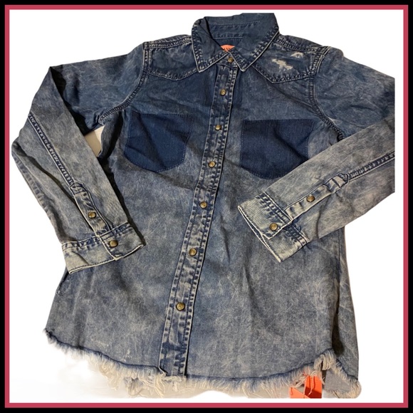 NWT BLANK NYC KIDS DISTRESSED SNAP SHIRT Sz S - Picture 9 of 10